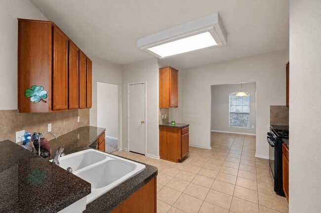 Building Photo - 14822 Juniper Dale Ct