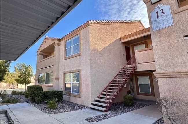 Foto del edificio - 1150 N Buffalo Dr