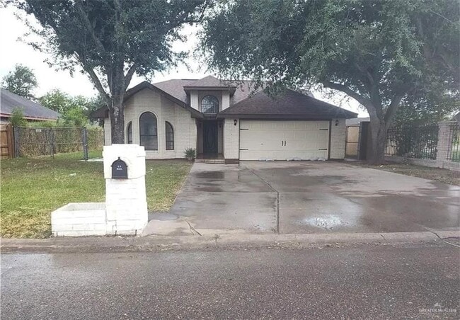 Building Photo - 7817 Western View Dr