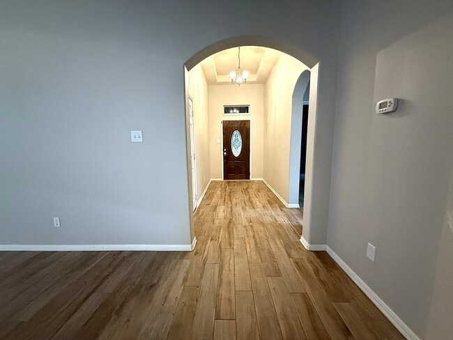 Foto del edificio - 14322 Heath Falls Ln