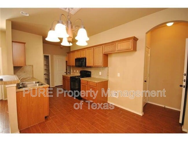 Building Photo - 1516 Muirfield Bend Dr