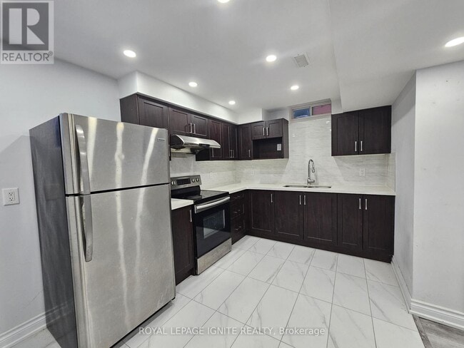 Building Photo - 41 Gordon Weeden Rd