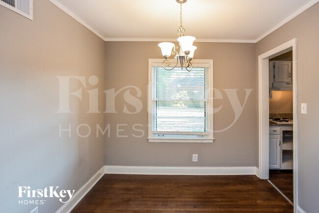 Foto del edificio - 4549 Leatherwood Ave