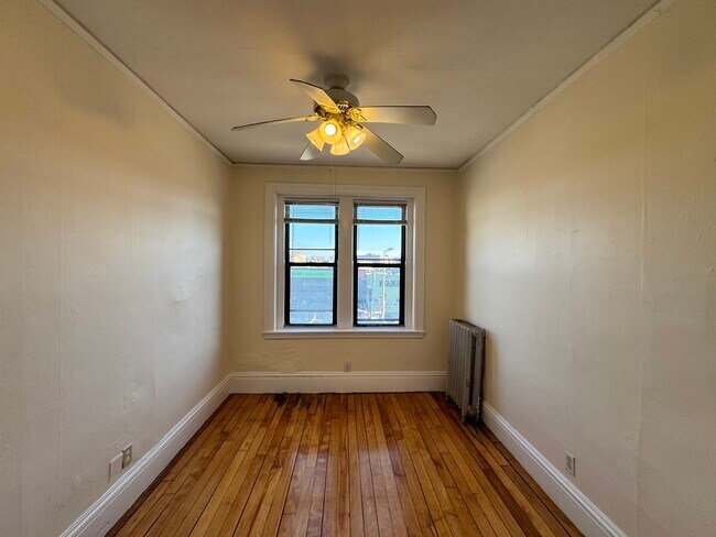 Foto del edificio - 439 Cambridge St