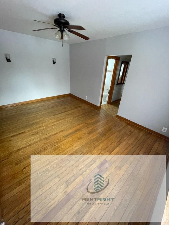 Foto del edificio - 5039 N Springfield Ave