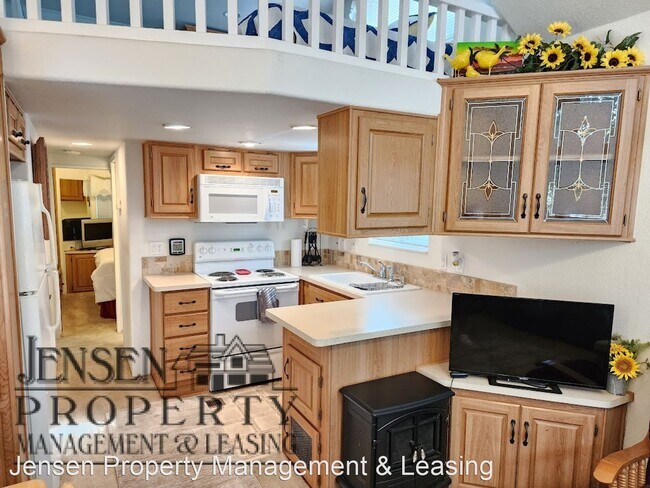 Building Photo - 2 br, 1 bath House - 25 Mountain View