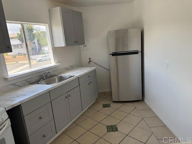 Foto del edificio - 3670 Ocean View Blvd