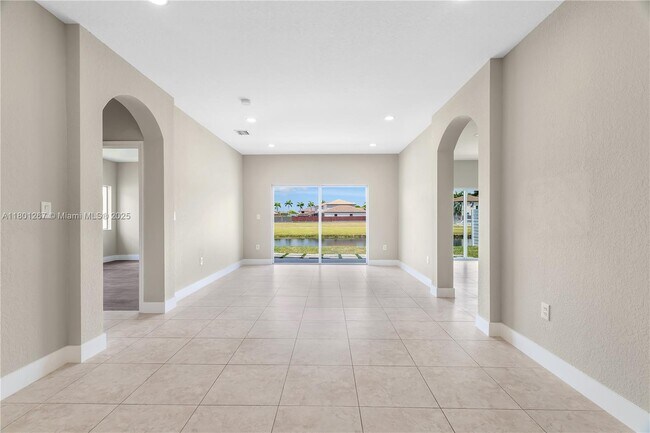 Foto del edificio - 22472 SW 103rd Ct
