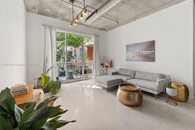 Foto del edificio - 2001 Biscayne Blvd