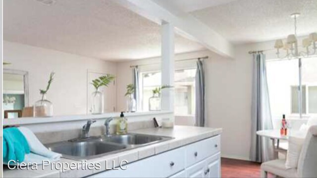 Building Photo - 2 br, 1 bath House - 1225 Acadia Place