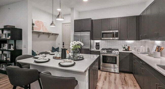 Foto del edificio - 1001 W 34th St