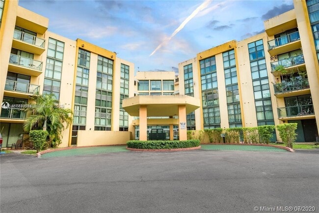 Foto del edificio - 11780 SW 18th St