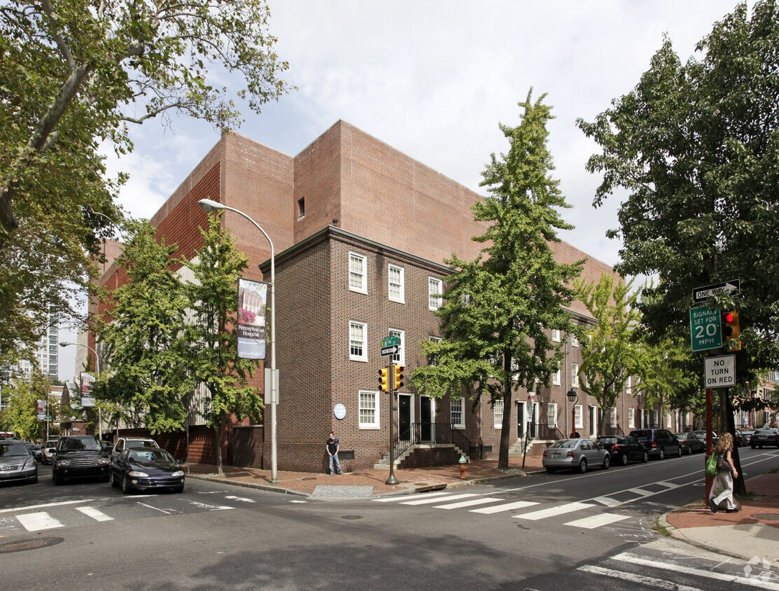 Primary Photo - 721-739 Pine St