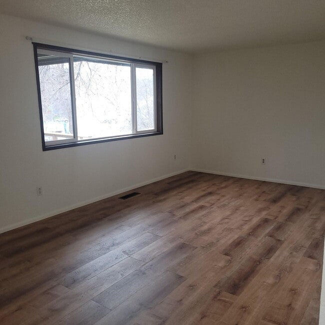 Building Photo - Goeco, Inc-PM-018-0013-533-535