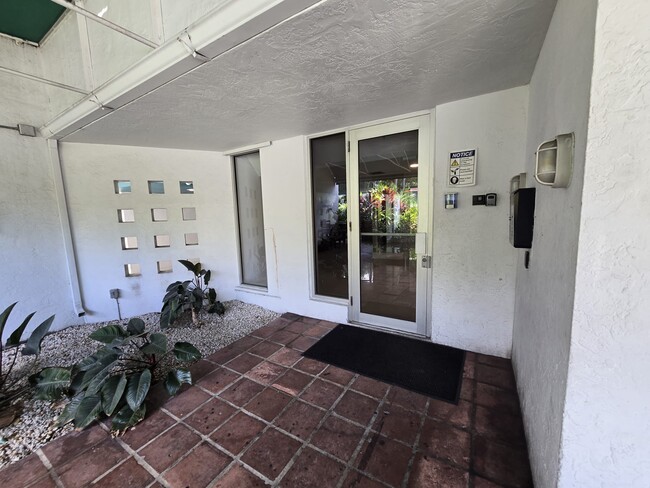 Foto del edificio - 1700 NW North River Dr