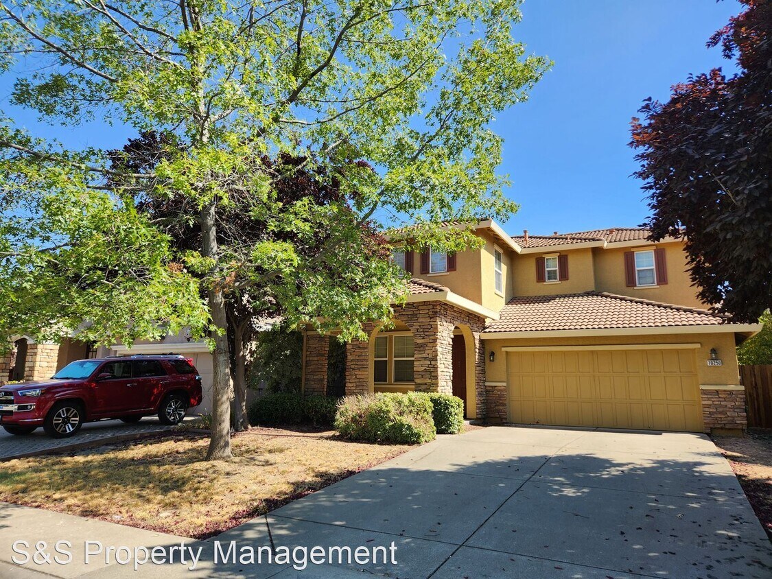 Foto principal - 4 br, 3 bath House - 10250 Juliana Way