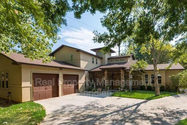 Photo - 625 Turtledove Ln House