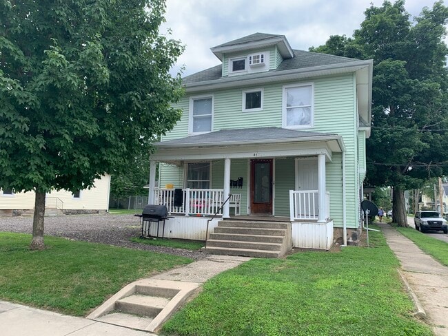 Building Photo - 412 E Jefferson St