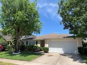 Building Photo - 912 Windrose Dr