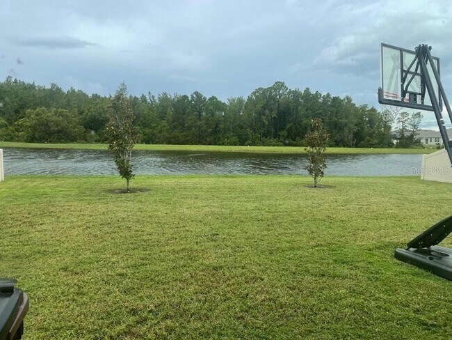 Building Photo - 725 Peg Ct