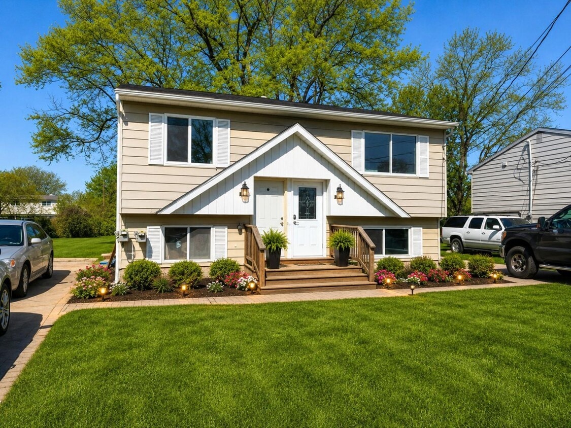 Photo - 4608 Pleasant Grove Rd - 4608 Pleasant Grove