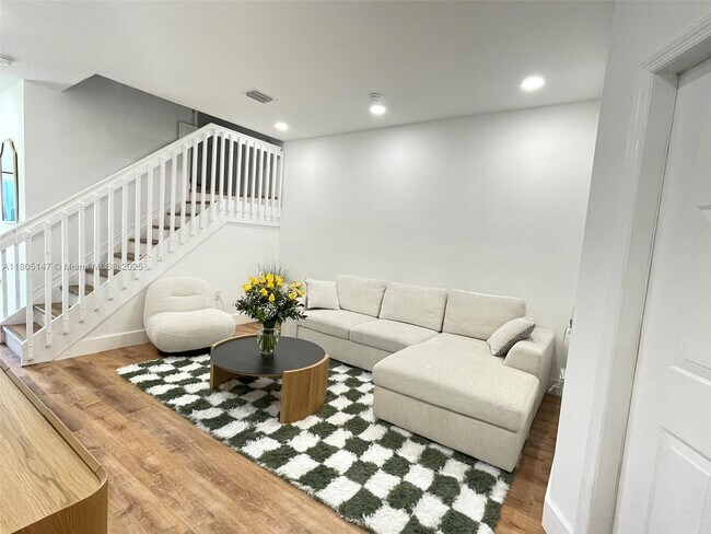 Foto del edificio - 1636 SE 30th St