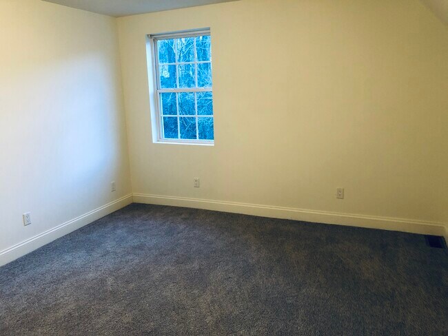 Bedroom 2 - 1107 Chamberlain Ave