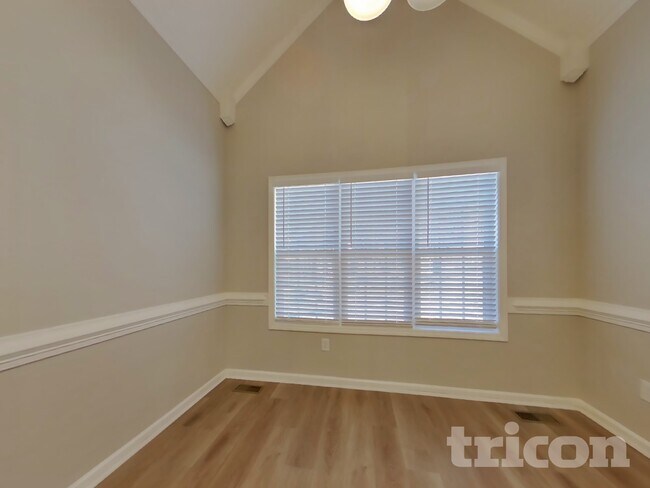 Foto del edificio - 83 Cross Pointe Ct