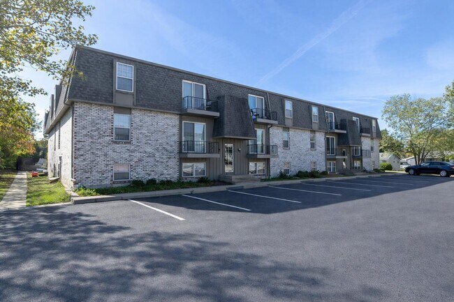 Foto del edificio - 3408 Balboa Ln