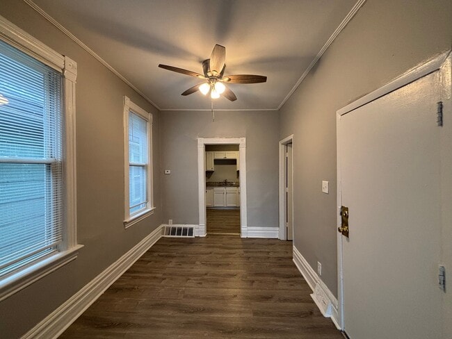 Photo - 7636 S Drexel Ave Apartment