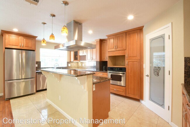 Building Photo - 3 br, 2.5 bath House - 4084 Teale Ave
