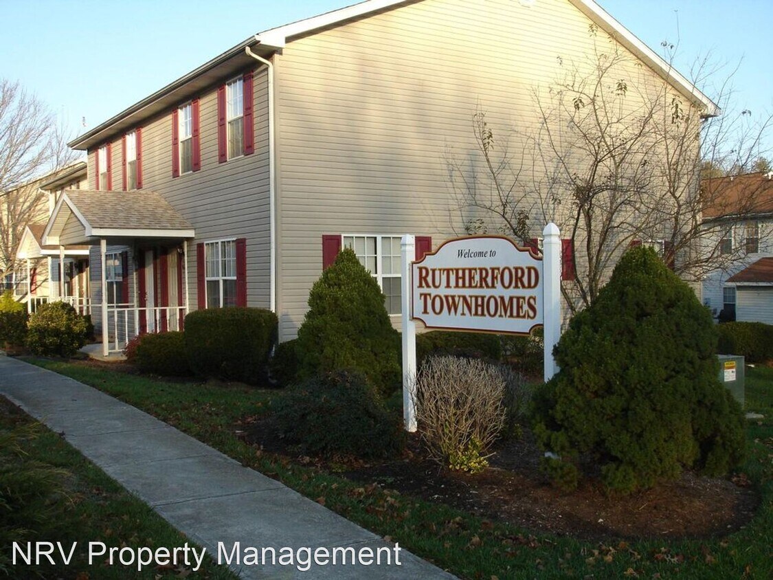 802 Patrick Henry Dr, Blacksburg, VA 24060 House Rental in Blacksburg