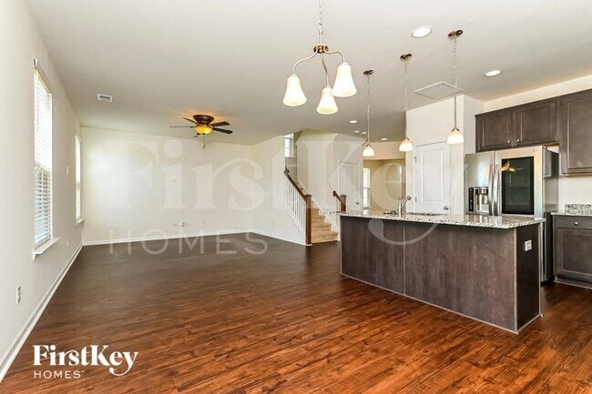 Foto del edificio - 1431 Hermitage Ln