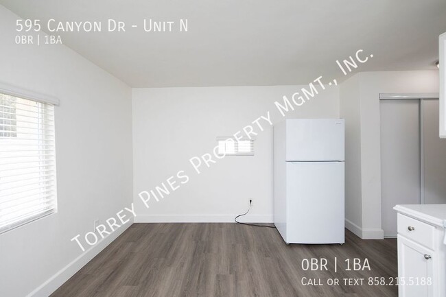 Foto del edificio - 595 Canyon Dr