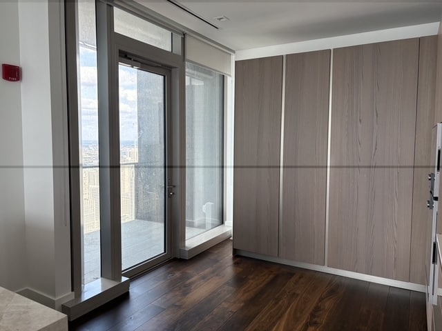 Building Photo - 363 E Wacker Dr