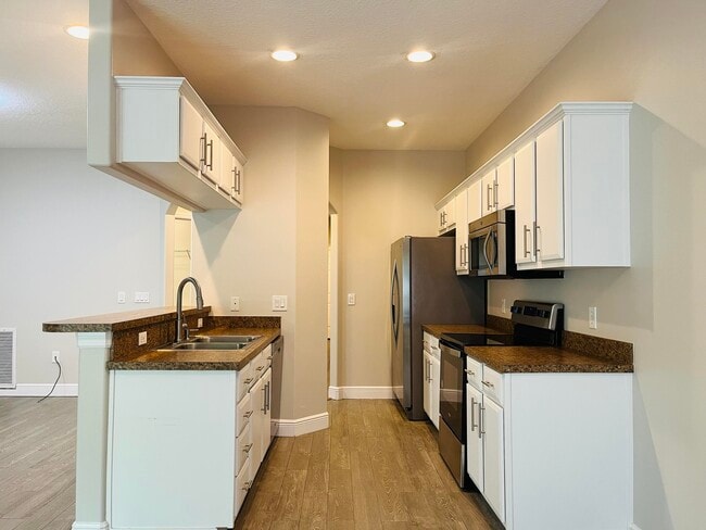 Foto del edificio - 117 Anchorage Ave