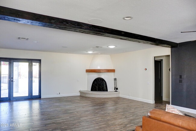 Foto del edificio - 2016 E State Ave