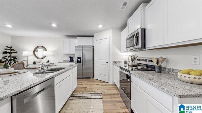 Foto del edificio - 4897 Newbridge Blvd