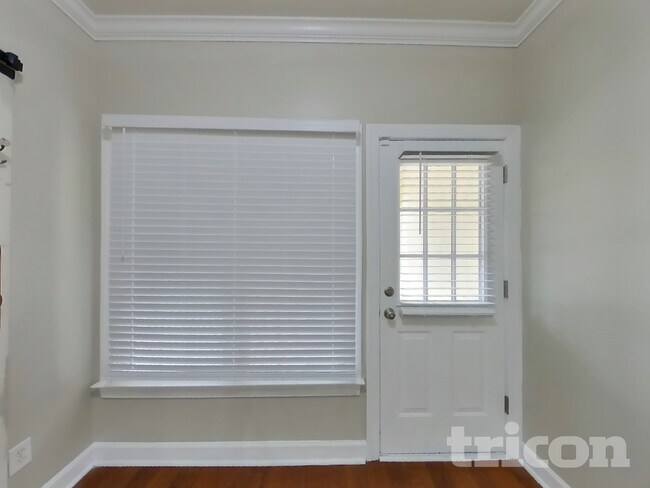 Foto del edificio - 20 Braves Pl