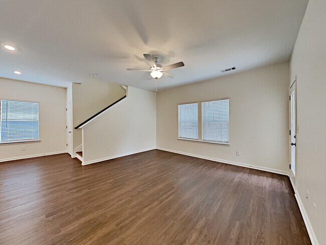 Building Photo - 167 Jackson Brook Loop