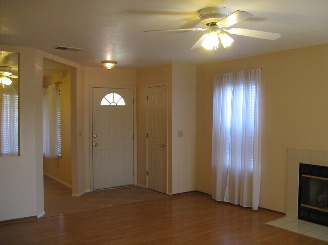 Entrance - 6301 Elkhorn Manor Dr