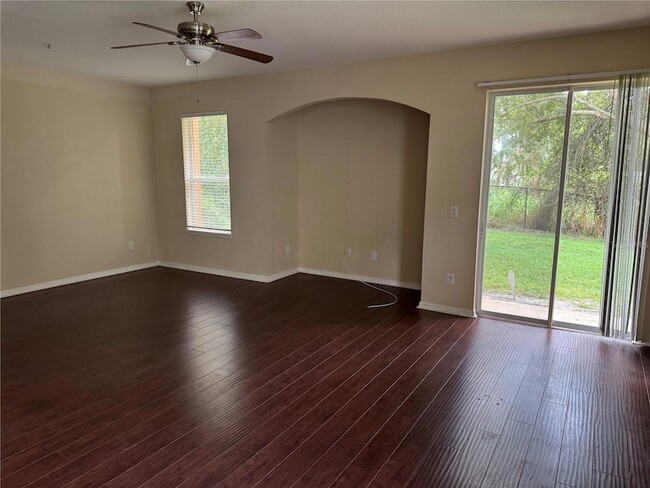 Foto del edificio - 2020 San Jacinto Cir