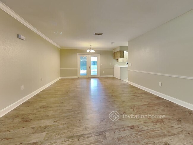 Foto del edificio - 1225 Walt Williams Rd