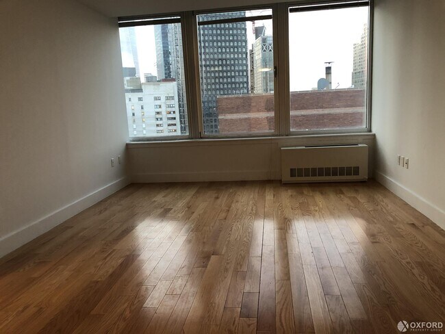 Building Photo - 200 Water Street