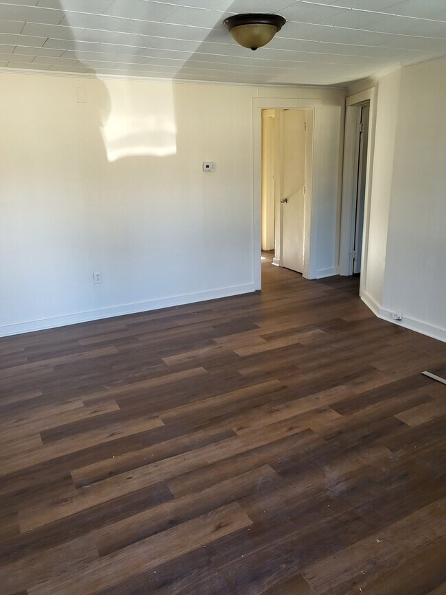 Building Photo - 311 Barbour Street