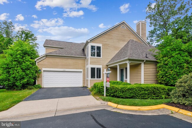 Building Photo - 11200 Pavilion Club Ct