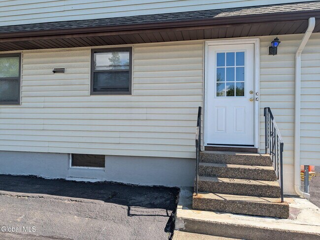 Building Photo - 1729 Ferguson St