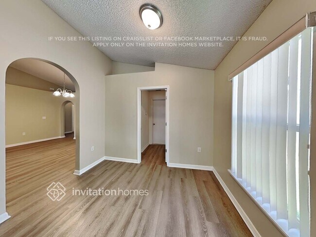 Foto del edificio - 1128 White Oak Cir