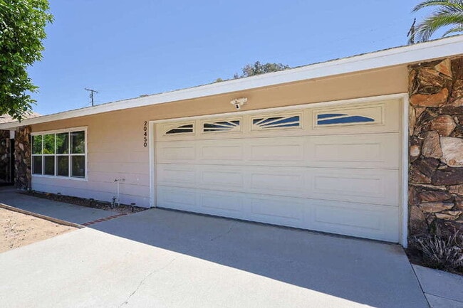 Building Photo - 20450 College Blvd