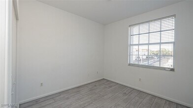 Building Photo - 7077 Venice Way